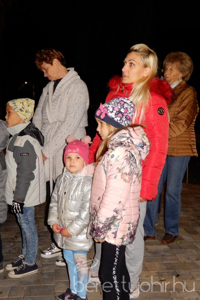 Az aradi vértanúkra emlékeztünk 17